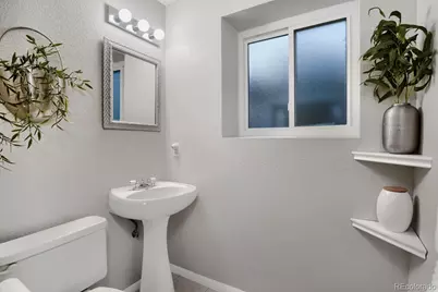 3047 S Alton Court, Denver, CO 80231 - Photo 23