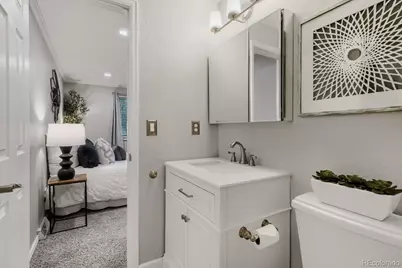 3047 S Alton Court, Denver, CO 80231 - Photo 17