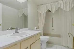 13691 E Marina Dr E, Aurora, CO 80014 - Photo 15