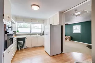 6760 S Foresthill St, Littleton, CO 80120 - Photo 13