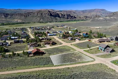 521 E Ridgeway Avenue, Hot Sulphur Springs, CO 80451 - Photo 7