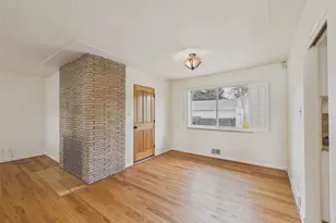 1695 E Cornell Ave, Denver, CO 80210 - Photo 5