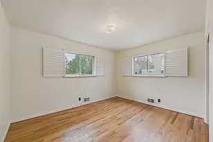 1695 E Cornell Ave, Denver, CO 80210 - Photo 17