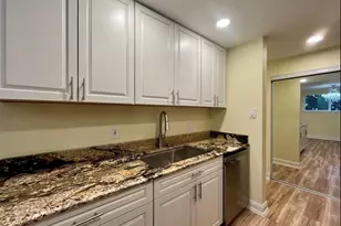 2375 S Linden Ct, Denver, CO 80222 - Photo 3