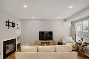 18328 W 58th Pl, Golden, CO 80403 - Photo 9