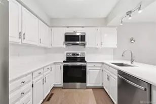 6043 E Briarwood Dr, Englewood, CO 80112 - Photo 11
