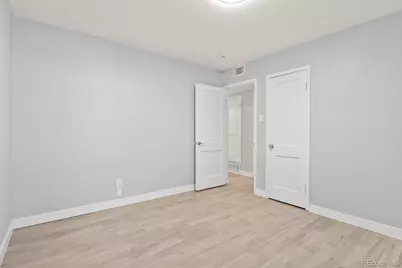 940 Vaughn Street, Aurora, CO 80011 - Photo 17