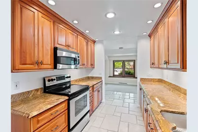 2250 Crabtree Drive, Greenwood Village, CO 80121 - Photo 11