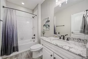 7031 S White Crow Wy, Aurora, CO 80016 - Photo 29