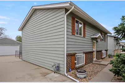1115 Ouray Street, Aurora, CO 80011 - Photo 3