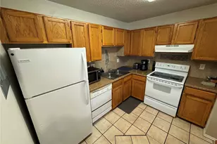 4375 Hunting Meadows Cir, Colorado Springs, CO 80916 - Photo 5