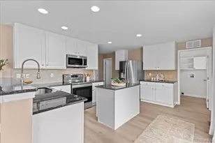 1798 Hogan Ct, Castle Rock, CO 80109 - Photo 11