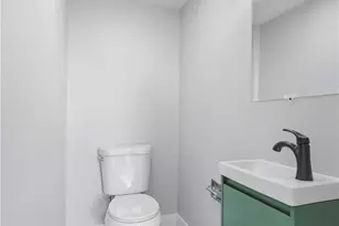 932 S Peoria St, Aurora, CO 80012 - Photo 11