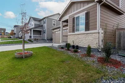 27922 E 10th Drive, Aurora, CO 80018 - Photo 3