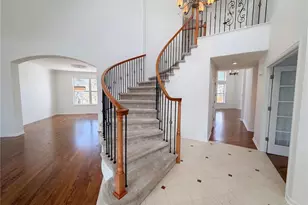 5817 S Espana St, Aurora, CO 80015 - Photo 9