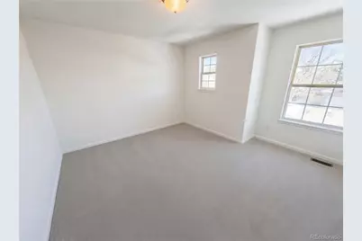5817 S Espana Street, Aurora, CO 80015 - Photo 33