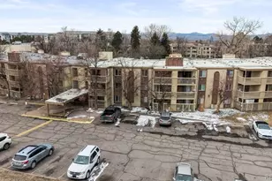 1302 S Parker Rd, Denver, CO 80231 - Photo 11