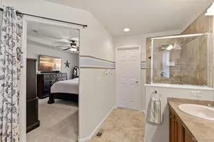 21074 E Hampden Pl, Aurora, CO 80013 - Photo 23