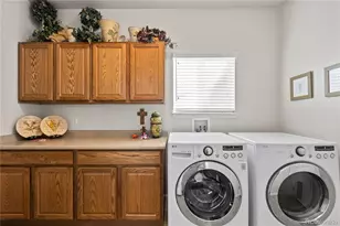 8316 Briar Ridge Dr, Castle Pines, CO 80108 - Photo 23