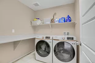 25566 E 4th Pl, Aurora, CO 80018 - Photo 29