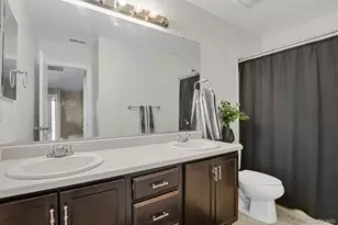 25566 E 4th Pl, Aurora, CO 80018 - Photo 21