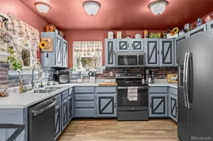 12210 Niagara Ct, Brighton, CO 80602 - Photo 5