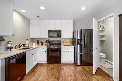 7846 S Kittredge Circle, Englewood, CO 80112 - Photo 5