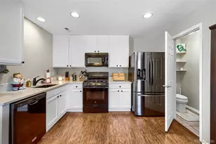7846 S Kittredge Cir, Englewood, CO 80112 - Photo 5