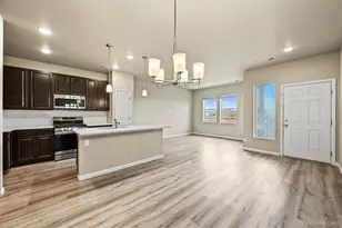 10565 N Paris Street, Commerce City, CO 80640 - Photo 15