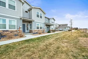 10565 N Paris Street, Commerce City, CO 80640 - Photo 3