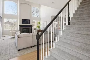 10048 Brisbane Way, Highlands Ranch, CO 80130 - Photo 7