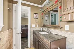 3132 S Boston Ct, Denver, CO 80231 - Photo 25