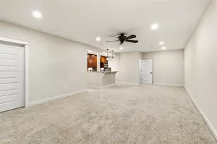 9427 E 51st Dr, Denver, CO 80238 - Photo 33