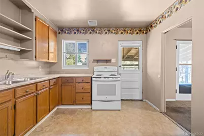 1283 Racine Street, Aurora, CO 80011 - Photo 9