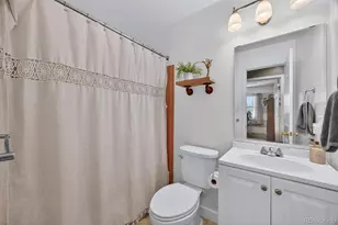 5560 Wheeling St, Denver, CO 80239 - Photo 19