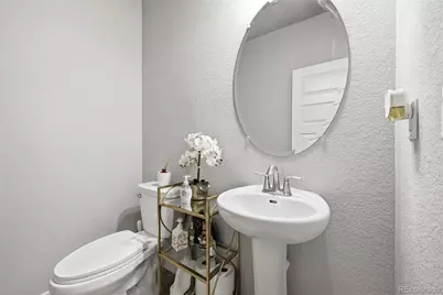 200 Sabin Way, Lochbuie, CO 80603 - Photo 17