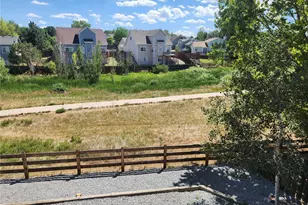 21878 E Powers Dr, Aurora, CO 80015 - Photo 5