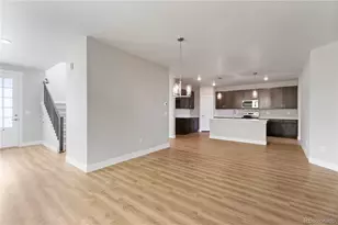 24197 E 53rd Dr, Aurora, CO 80019 - Photo 9