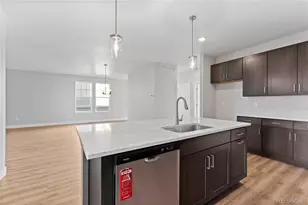 24197 E 53rd Dr, Aurora, CO 80019 - Photo 7