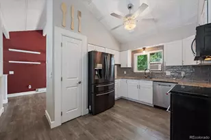 923 S Ouray St, Aurora, CO 80017 - Photo 9