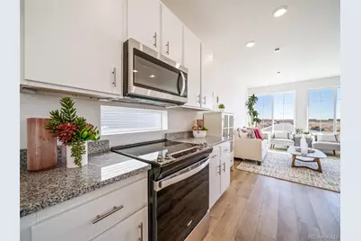 46585 Sunflower Lane, Bennett, CO 80102 - Photo 7