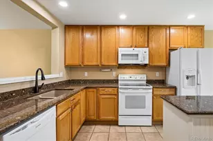 21147 Hawthorne Ln, Parker, CO 80138 - Photo 7