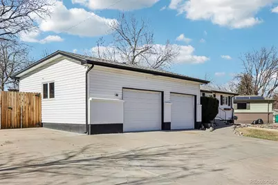 1825 S Saulsbury Court, Lakewood, CO 80232 - Photo 3