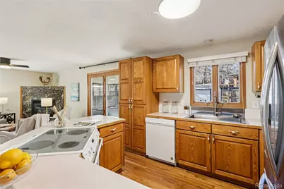 1825 S Saulsbury Court, Lakewood, CO 80232 - Photo 9