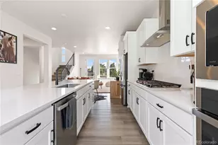 11201 W 53rd Dr, Arvada, CO 80002 - Photo 13