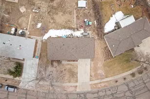 155 S Brentwood Dr, Colorado Springs, CO 80910 - Photo 41