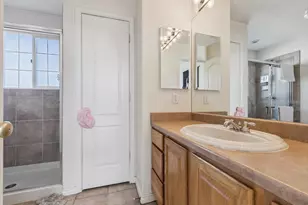 18483 E Colgate Cir, Aurora, CO 80013 - Photo 13