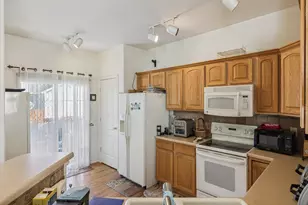 18483 E Colgate Cir, Aurora, CO 80013 - Photo 7