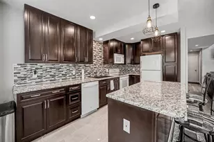 2058 E Phillips Pl, Centennial, CO 80122 - Photo 5