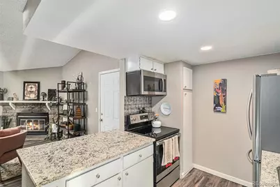 3484 S Eagle Street #201, Aurora, CO 80014 - Photo 5